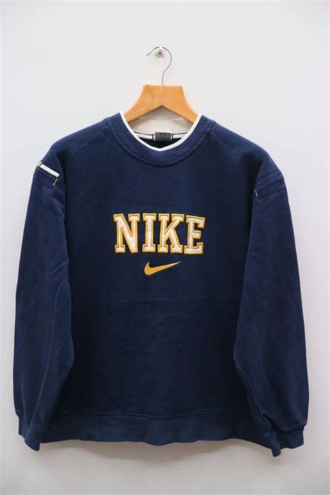 sweaters nike vintage